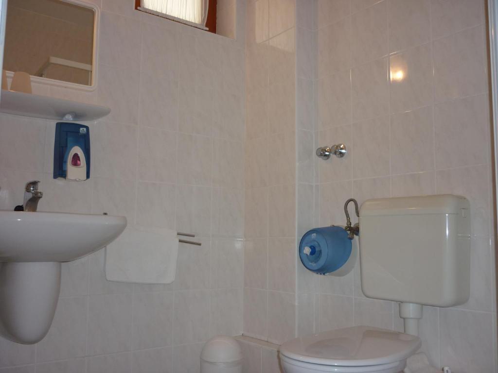 Hotel Holiday Siofok Ngoại thất bức ảnh